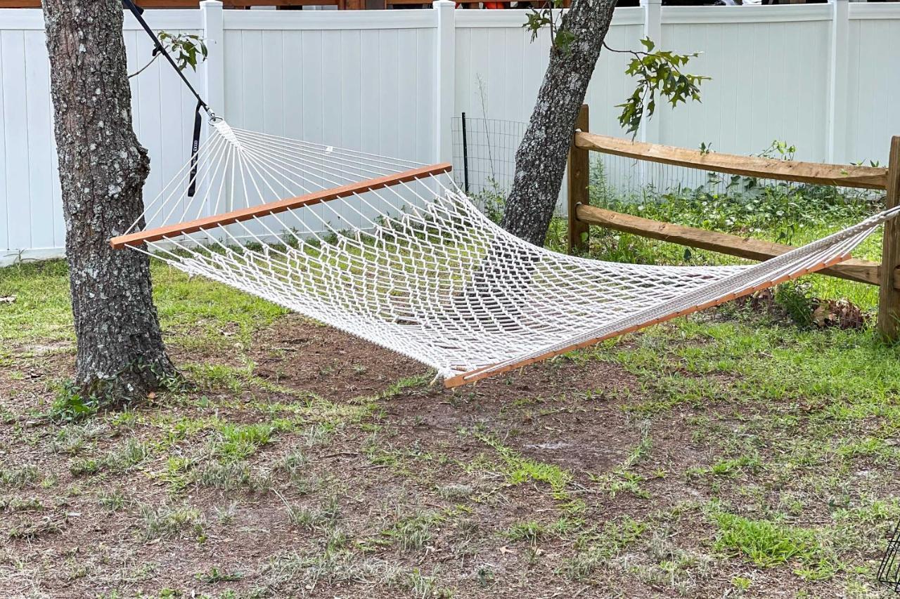 Oak Island Cottage Minutes To Long Beach! Luaran gambar