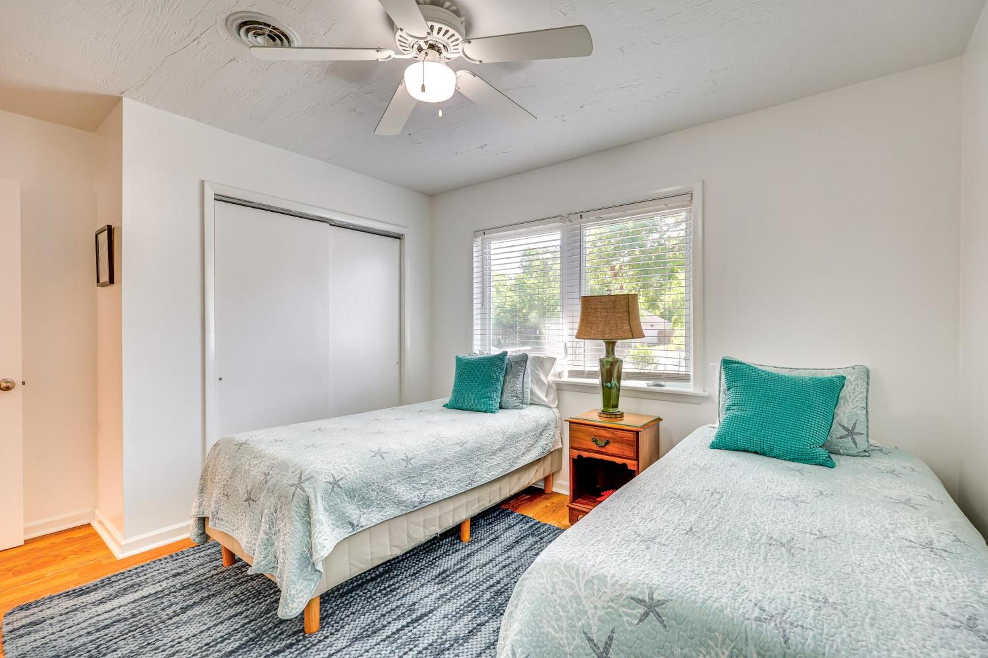 Oak Island Cottage Minutes To Long Beach! Luaran gambar