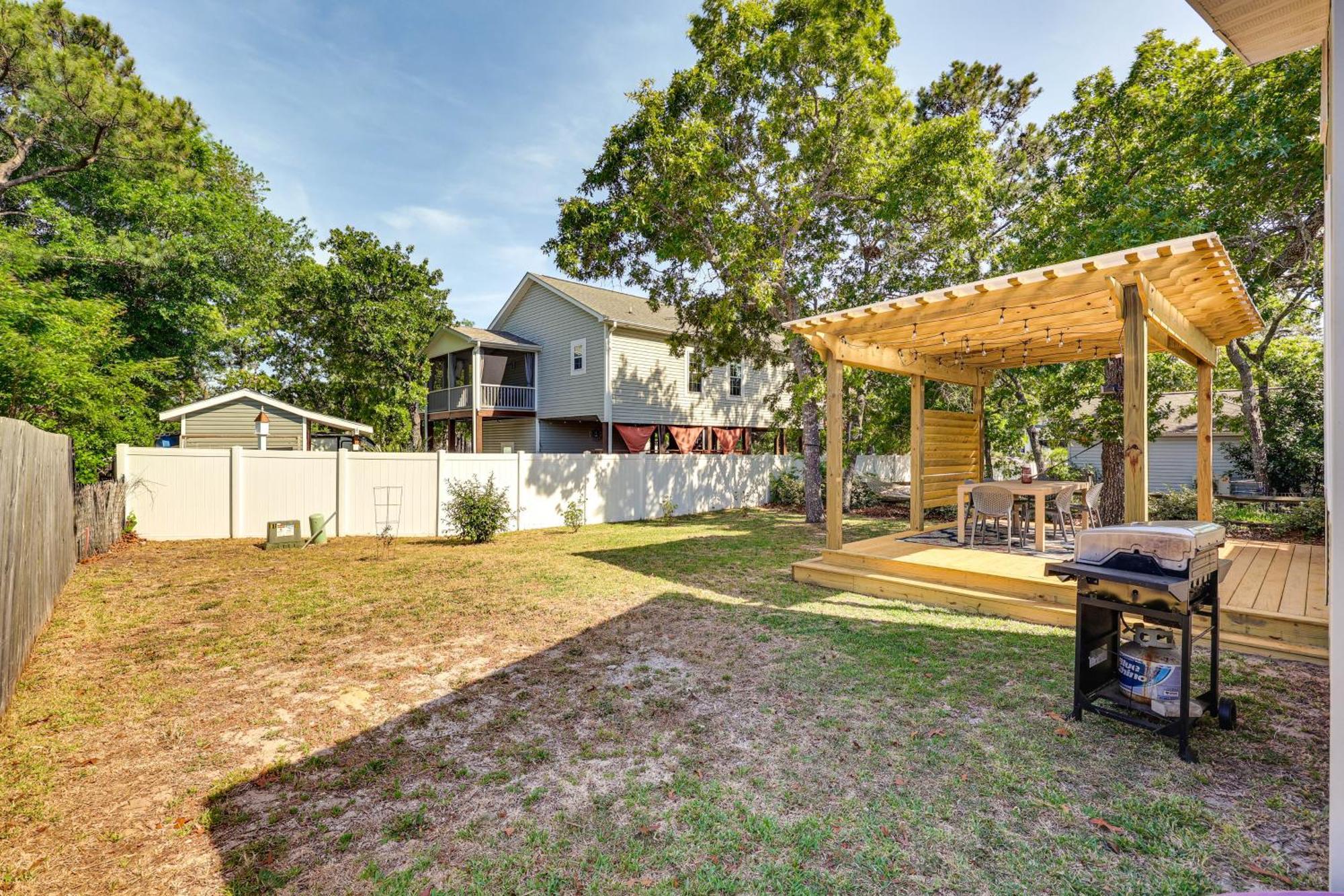 Oak Island Cottage Minutes To Long Beach! Luaran gambar